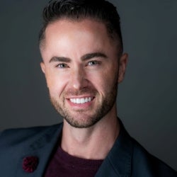 Nicholas Snow